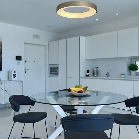 Villa Luxury Penthouse With Sea View For Two Murter
