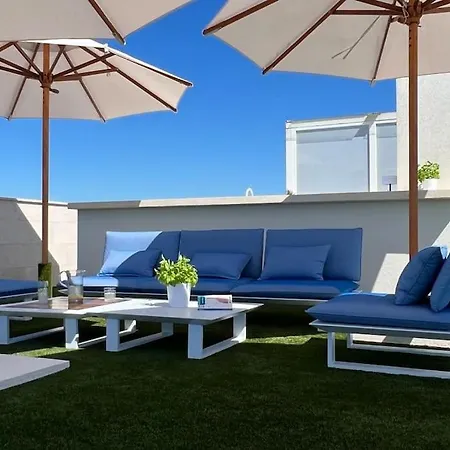 Luxury Penthouse With Sea View For Two * Μούρτερ