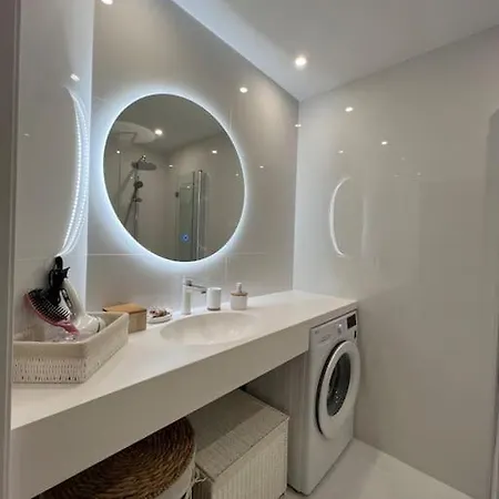 Βίλα Luxury Penthouse With Sea View For Two Μούρτερ